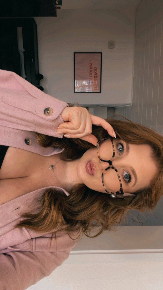 Shelly ✨ tweet media