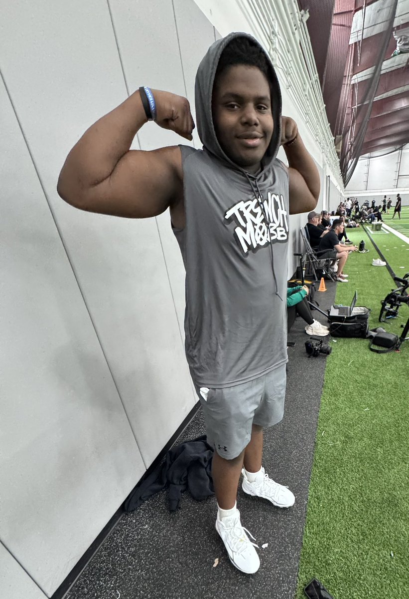 Major Strong tweet media