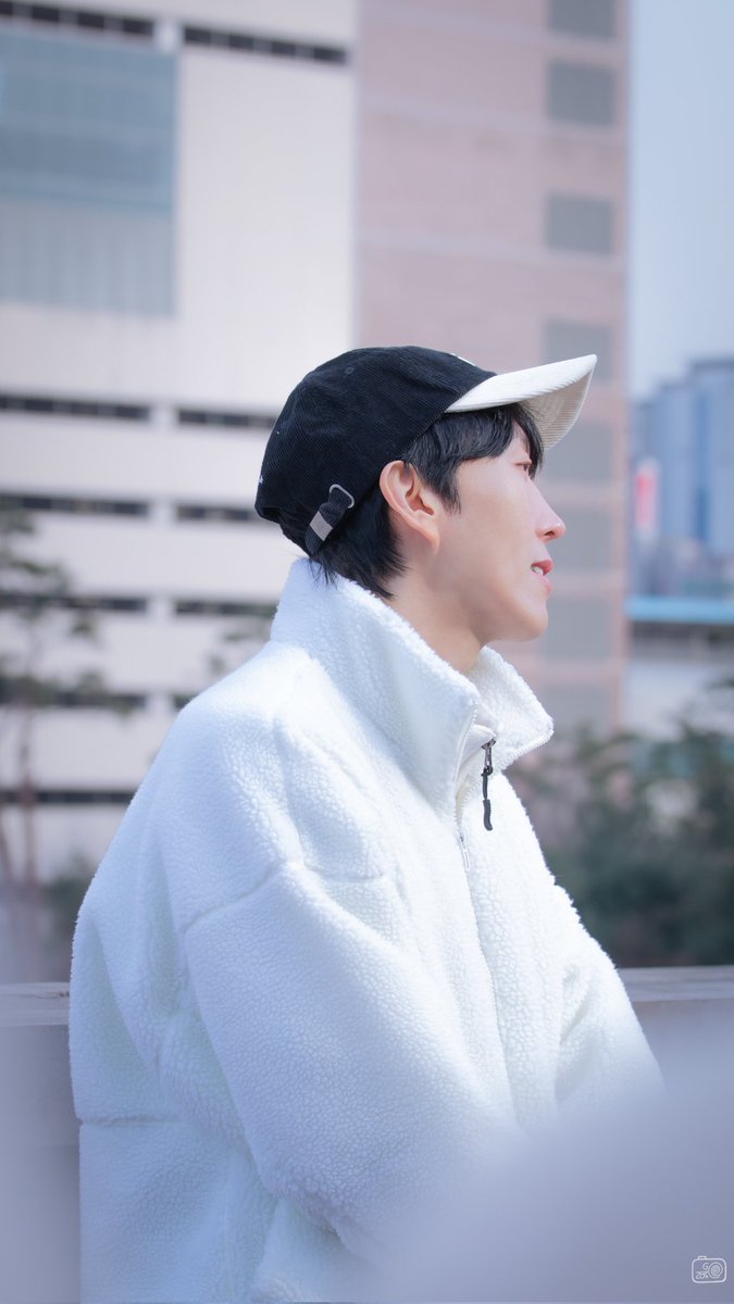 26.03.08☀️
용인 어쩌면 해피엔딩 퇴근길

김재범배우님

🖤느낌이 좋아서🤍