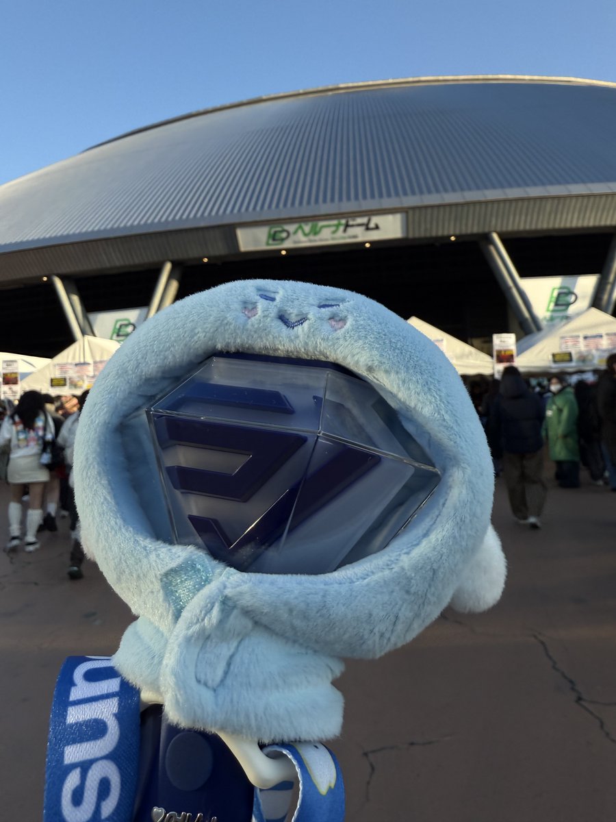 スパショ10💙ベルーナ2日目⭐️今日は噂のふかふかシートでとても快適な席で応援してきました❣️この席立つ人少なかった…🥲イェソンさんのデコソンを録画で見れないのは悲しいけど💔今日のバージョンも絶賛大好きです💙かっこいいと可愛いを満遍なく提供してくれるイェソンさん本当に最高です🥹ラストメ