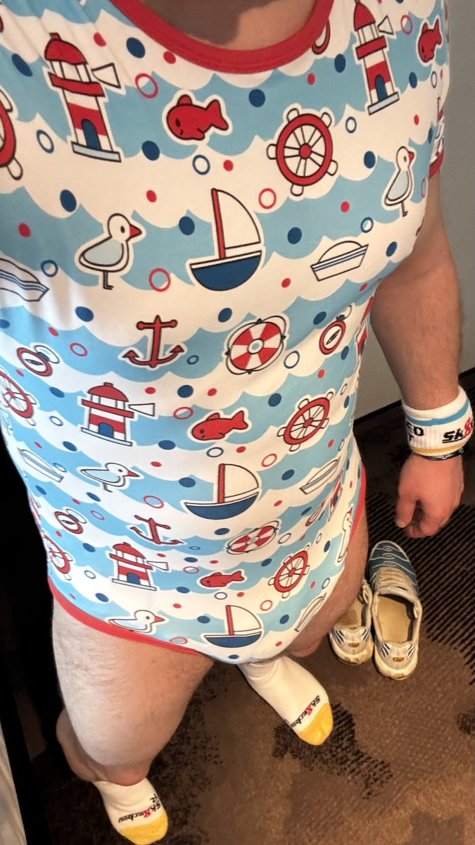 Padded vlog // more often padded tweet media