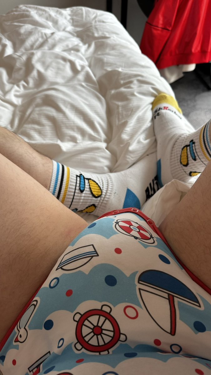 Padded vlog // more often padded tweet media