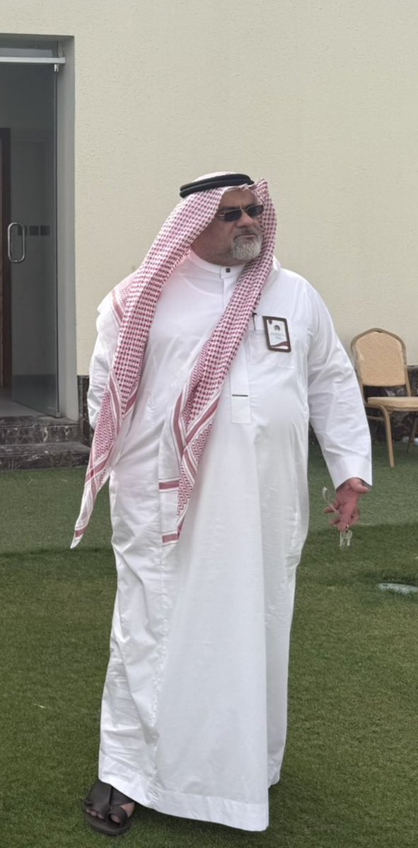 #عاجل

من جديد الدكتور محمد ابو عيش نائب رئيس #نادي_وج في تصريح موجه لأحد منسوبين النادي السابقين
- سأفتح ملفاتك في نزاهة !
- لما جئنا لنصحح الفساد قمتم بشكاوى كيدية
-
وفي ختام التصريح أكد الدكتور ابو عيش بوجود فساد في نادي #وج قائلا ( ما وصل النادي لديون 3,000,000 ) إلا بسبب