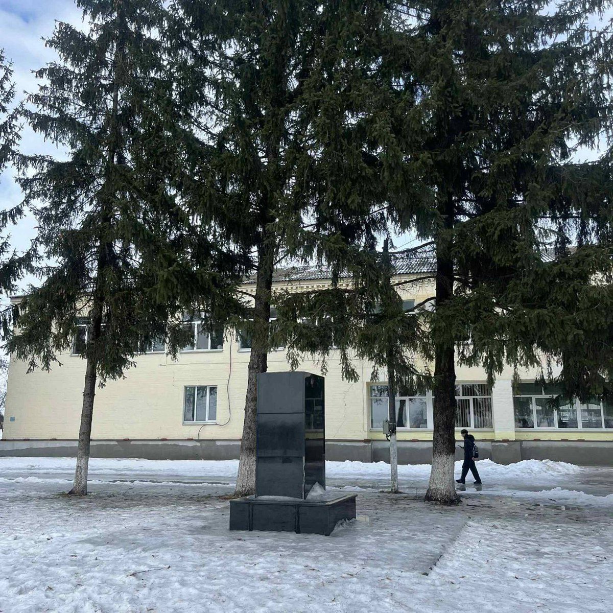 Николай Азаров tweet media