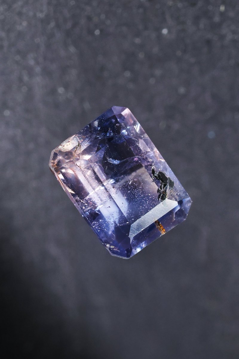 玩石御宅族 tweet media