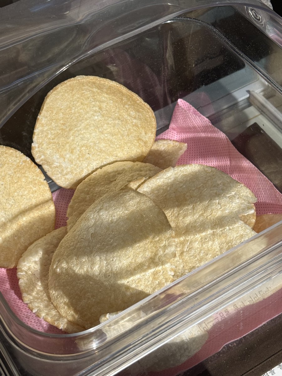 𝚋𝚎𝚎𝚗 tweet media