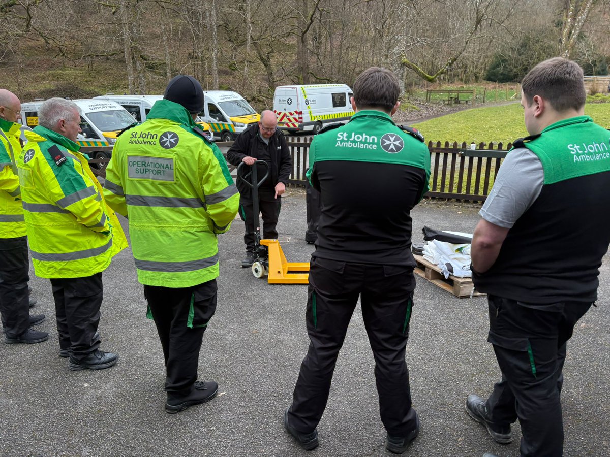 Richard Lee MBE CStJ QAM FIMC FCPara tweet media