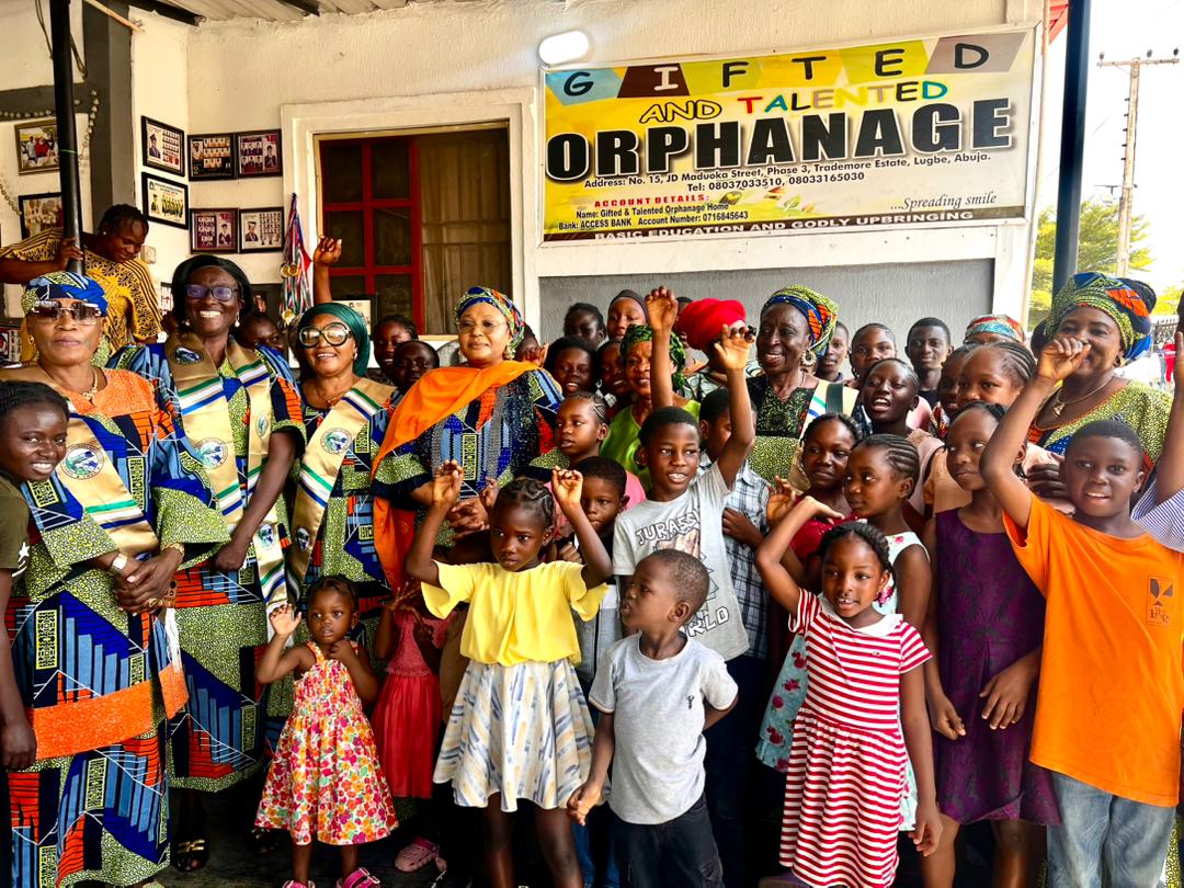 In midst of children : the Chairman Nigerian Legion , Morenike Grace Henry paid a visit to Gifted and Talented Orphanage Home in Lugbe Abuja to celebrate  International Womens Day on 8March 2026

#InternationalWomensDay2026 #nigerianlegion #veteran #charity