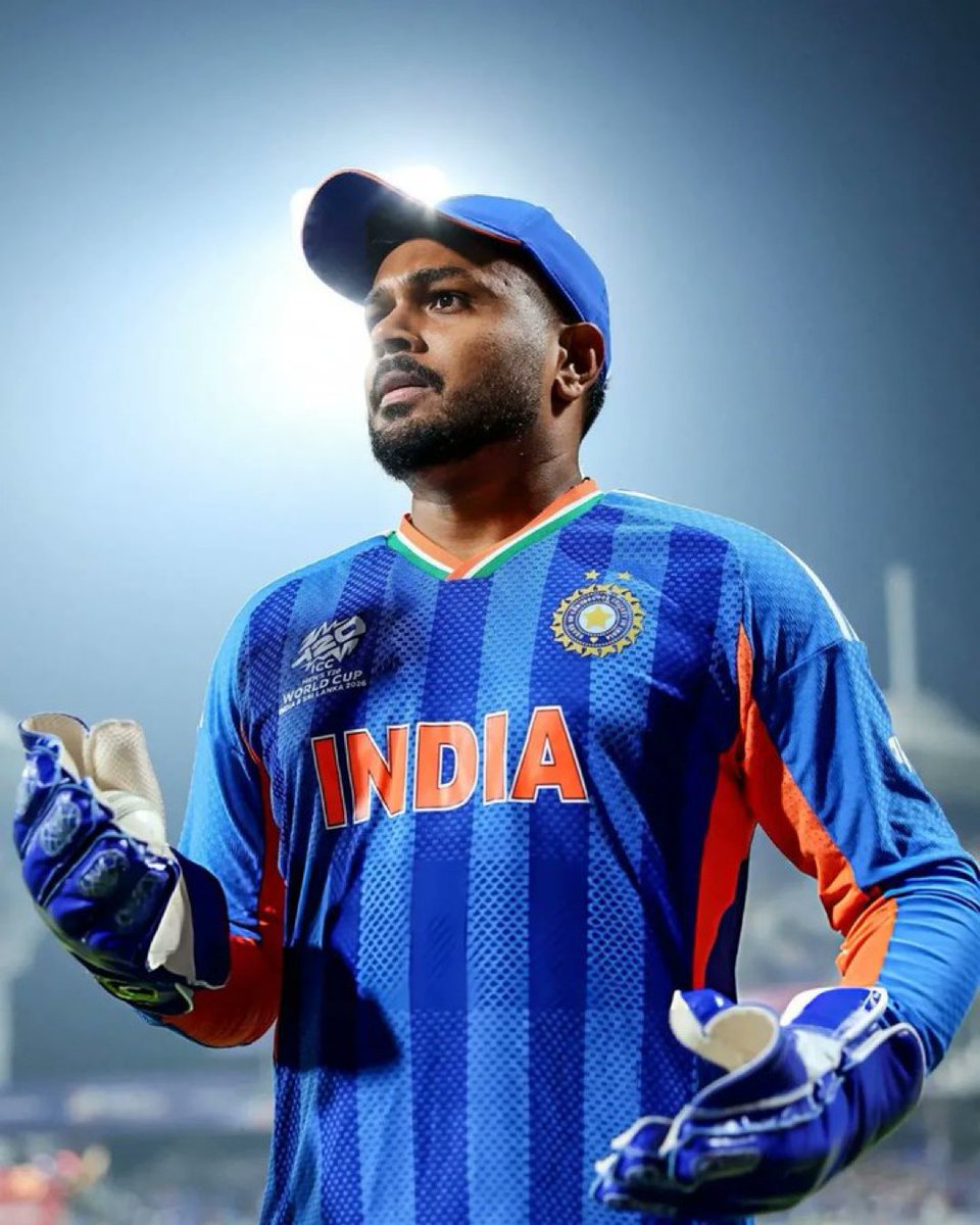 CricCrazyJohns's tweet photo. 🚨 MOST RUNS IN A SINGLE T20 WORLD CUP FOR INDIA 🚨

Sanju Samson - 321 runs (5 Innings)
Virat Kohli - 319 runs (6 Innings)
Ishan Kishan - 317 runs (9 Innings) https://t.co/81r3yEnarl
