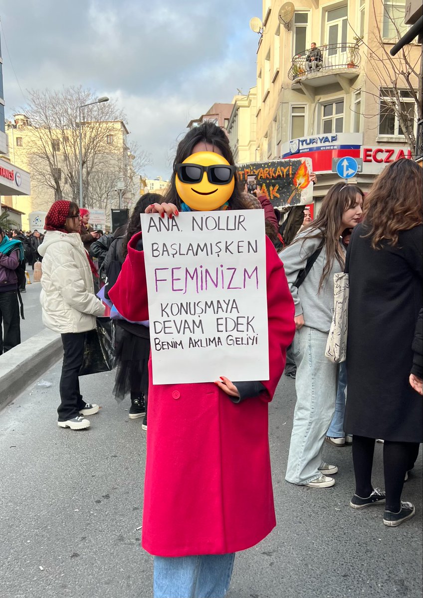 ecekondu (@ecolottii) on Twitter photo 