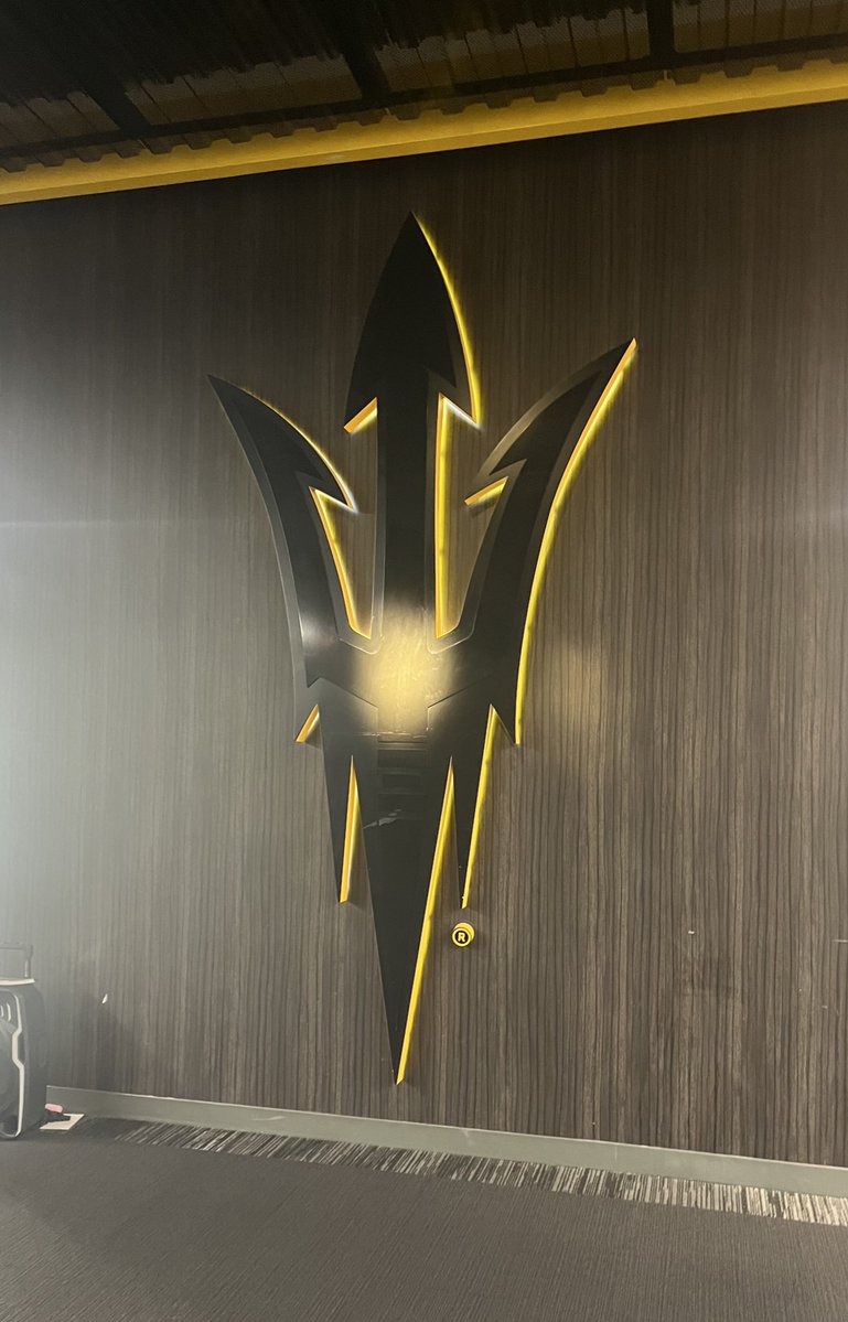 Karson McKenzie 3 ⭐️ tweet media