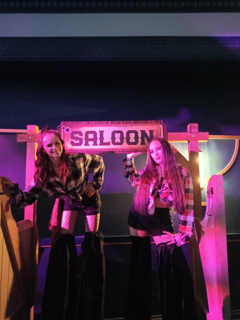 DiscoverEnt tweet media