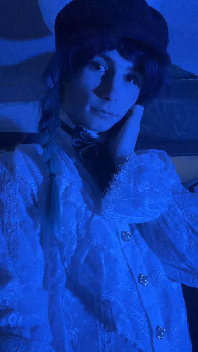 sorry i forgot to post on this account 😪
#femboy #cosplay #submissive