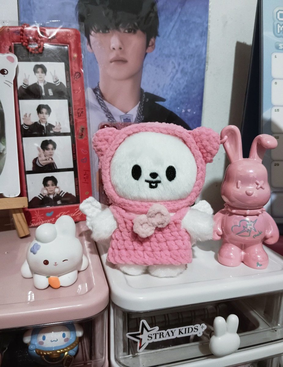 jiyeonskz8's tweet photo. .☘︎ ݁˖𐙚 #quinzelmails ʚֶָ֢𖹭ֶָ֢ɞ ✮⋆˙
💌 — thankie so much po @rickyeopta for this cutie Nachimbong cover & Stayzoo inspired outfit for my cutie bebiiii 🥹 I love the quality ✨✨✨ di man kita nakita nung BS a month ago, pero pinagbigyan mo pa din ako gawan ng ganto 😭🫶🏻 https://t.co/Z6pt1ao4HG
