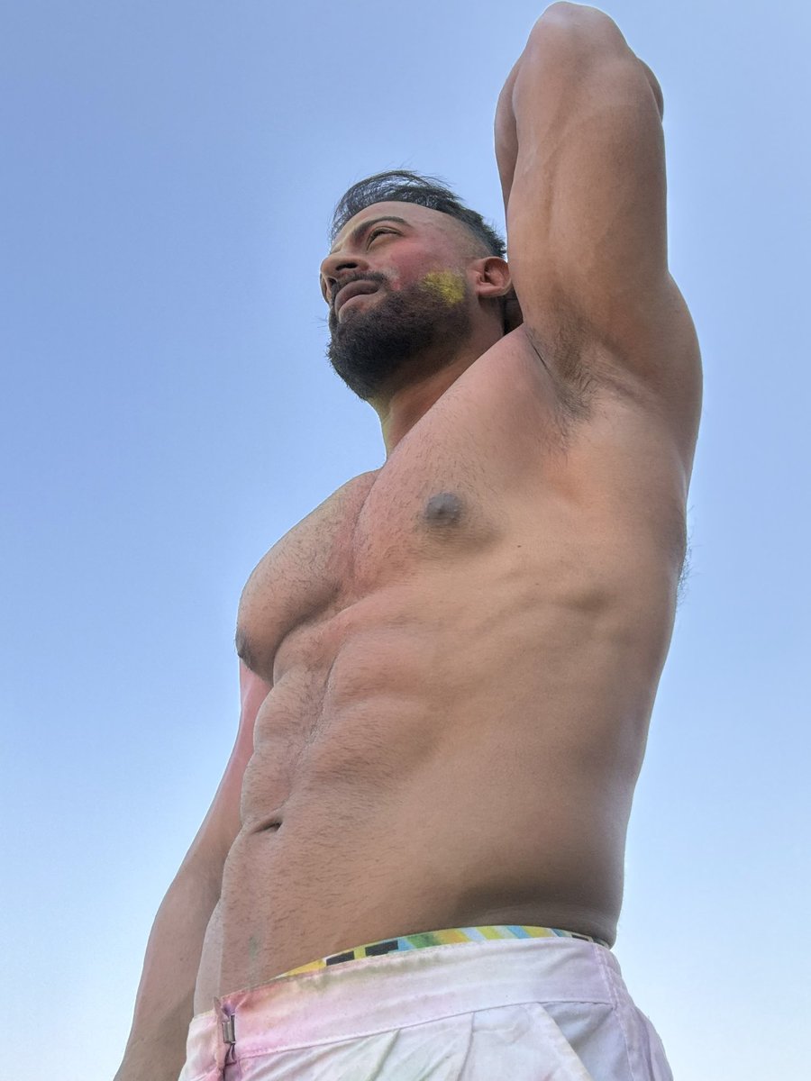 Chiseled_Piyush tweet media