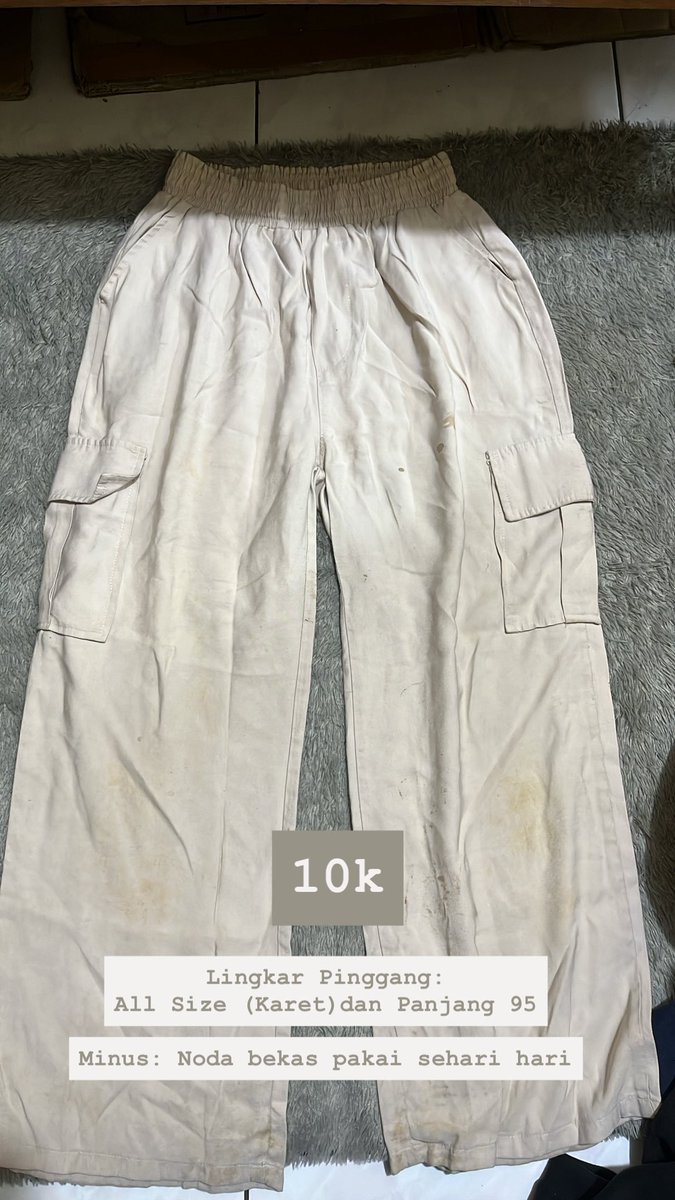 ritdut07's tweet photo. abis declutterring lemari, banyak bgt baju celana yg udah ga kepake aku jual murah aja yaa. yg tertarik boleh dm guys

#wts #preloved #decluttering #jualmurah #prelovedbaju https://t.co/4xcm6c5dCs