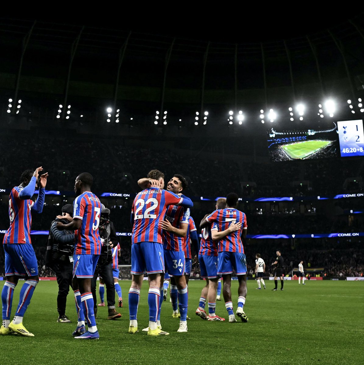 Jørgen Strand Larsen tweet media