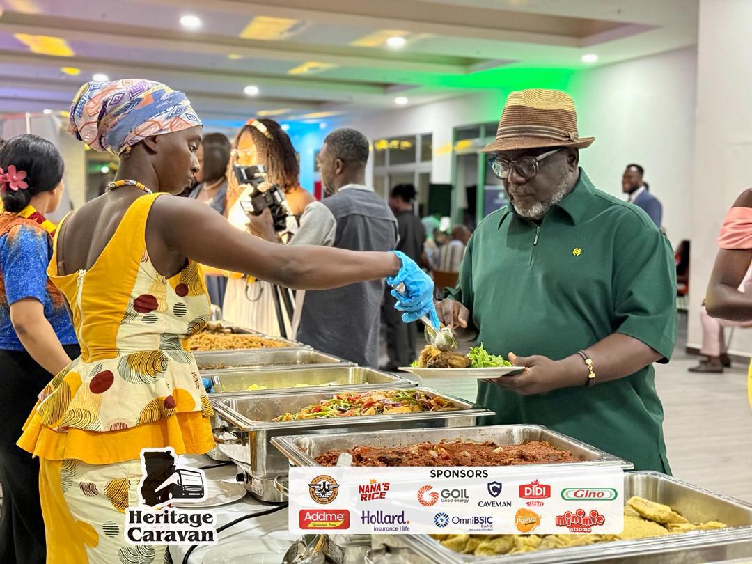 Citi973's tweet image. Decade-long memories, a dinner to match — good food, great music, and even better company.

Sponsored by:  @minimieatsomo @GinoGhana @cavemanwatches @GOIL_Official @PeevaBeverages @NanasRice @ghanatourismGTA @HollardGhana Add Me groundnut paste, Didi Shito

#Day7 #HeritageCaravan