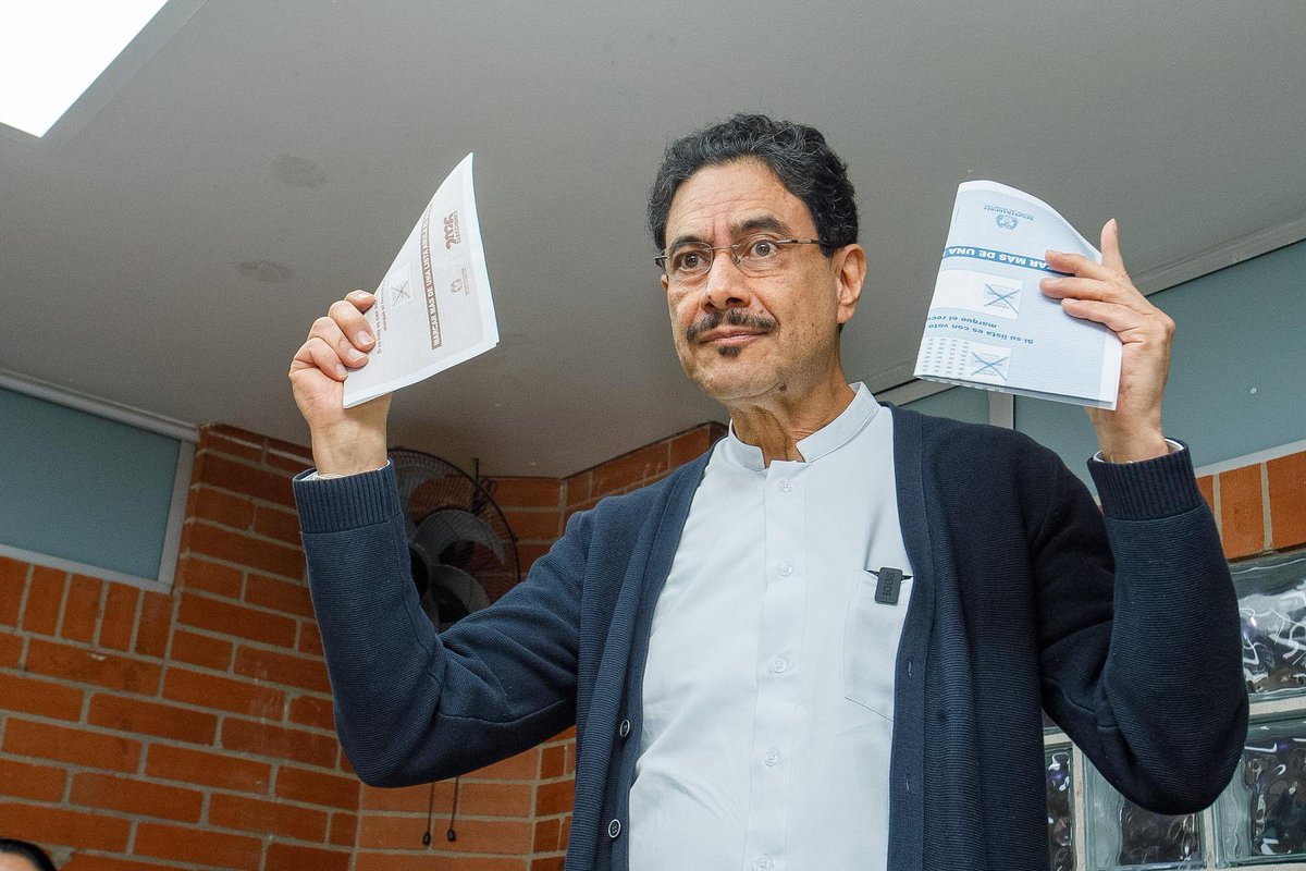 Gustavo Bolívar tweet media