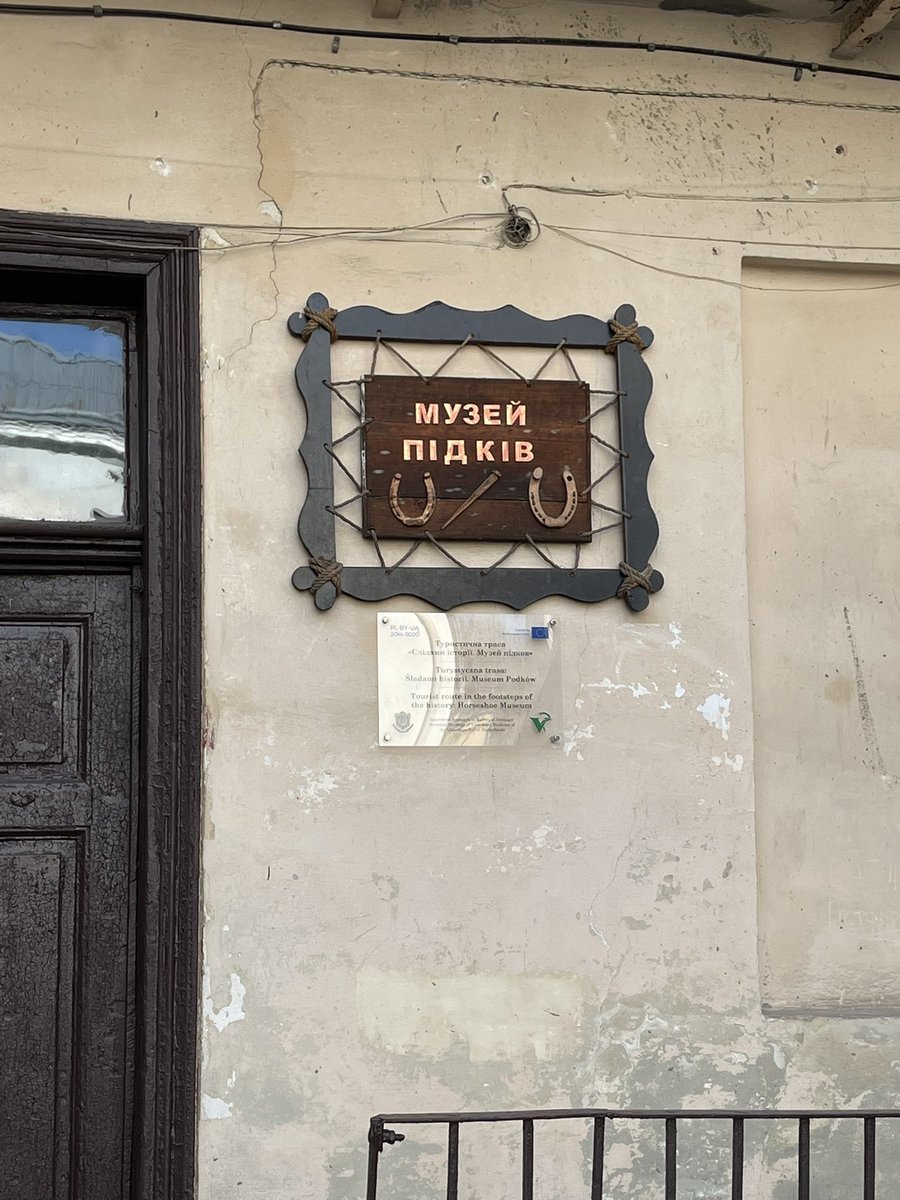 Сладіслав-Маркіян Рушникця tweet media