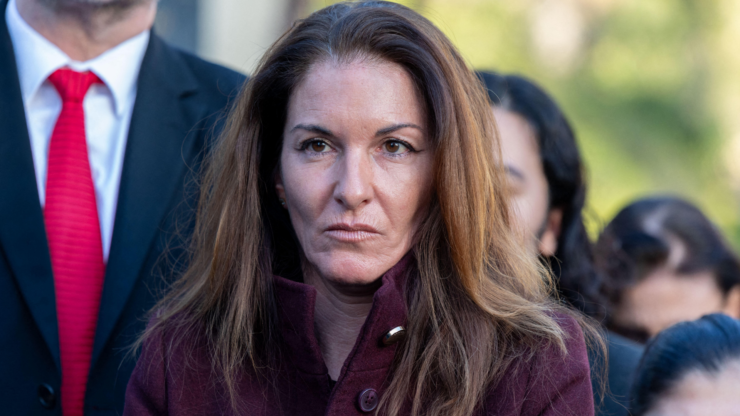 F_Desouche's tweet photo. Mickaëlle Paty sur le verdict en appel : « Une chape de plomb nous est tombée sur la tête… Une décapitation pour blasphème se transforme en un fait divers entre copains. Naïm Boudaoud et Azim Epsirkhanov sortiront bientôt. Samuel lui ne rentrera jamais »
https://t.co/l2ru5InsdR https://t.co/FNr8GpcTs9