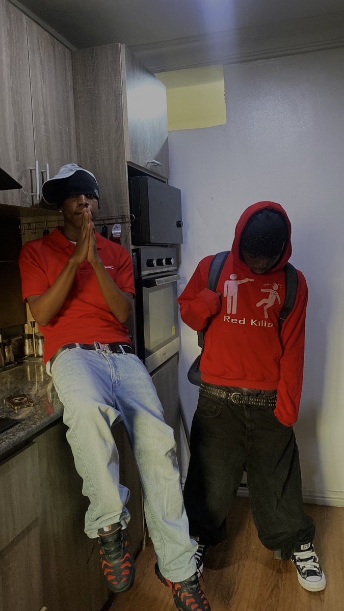 6lyfestyle tweet media