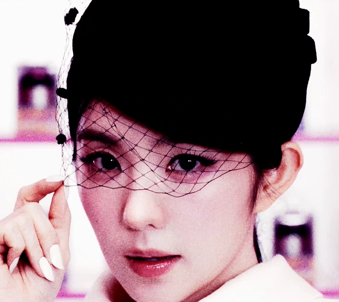 About Music tweet media