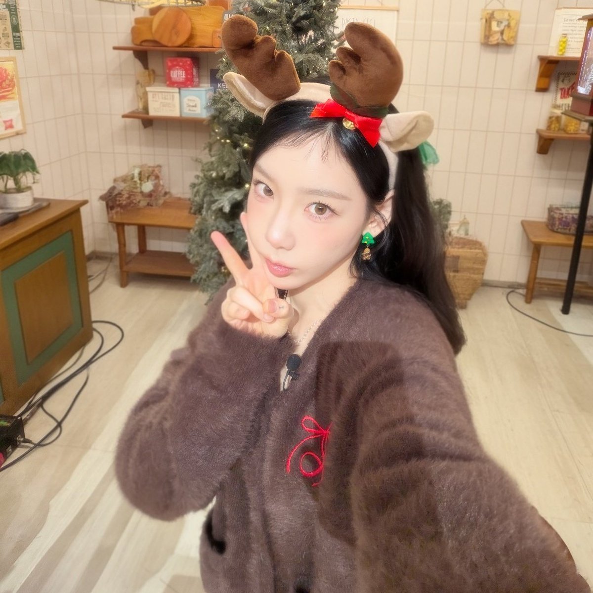 snsd_85's tweet photo. 생일 축하해💜
언제나 사랑해
#옛뚜라_오늘탱구_생일이래
덕분에 행복해
#SONE_TAEYEON_HBD https://t.co/JHTwgr6tzr