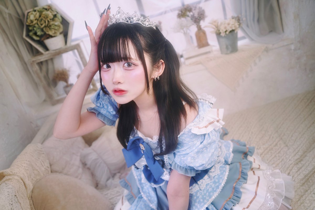 涼々音こま tweet media