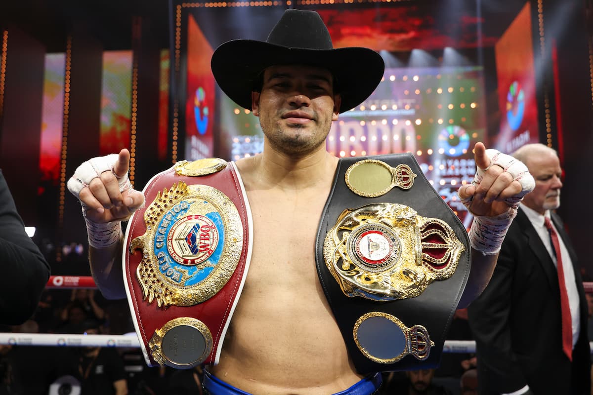 Blunts and Boxing tweet media