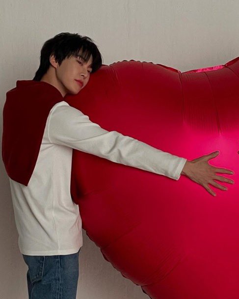 N년전 오늘의 도영 tweet media