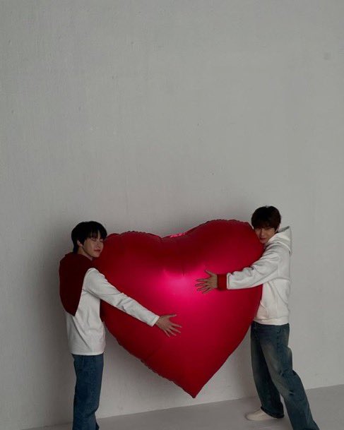 N년전 오늘의 도영 tweet media