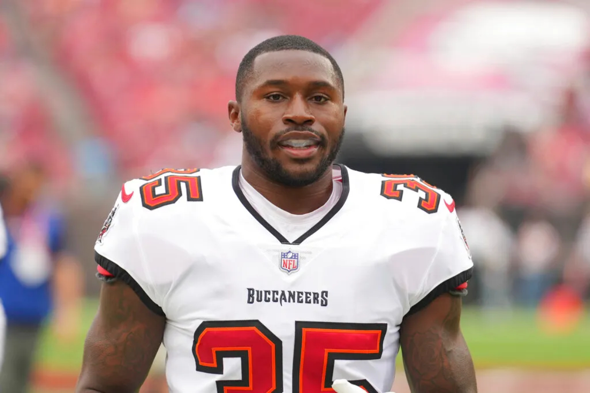 [Free Agency] Defensive Backs : des champions et du mystère -  touchdownactu.com/350793/free-ag…