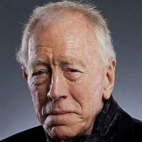 respectsapp's tweet photo. Respects to Max von Sydow, who died on this day (8th March) in 2020. In a career spanning 70 years, he appeared in over 150 films with numerous iconic performances: The Seventh Seal, The Greatest Story Ever Told, The Exorcist, Conan the Barbarian, and The Force Awakens. https://t.co/JjSxUdLUHc