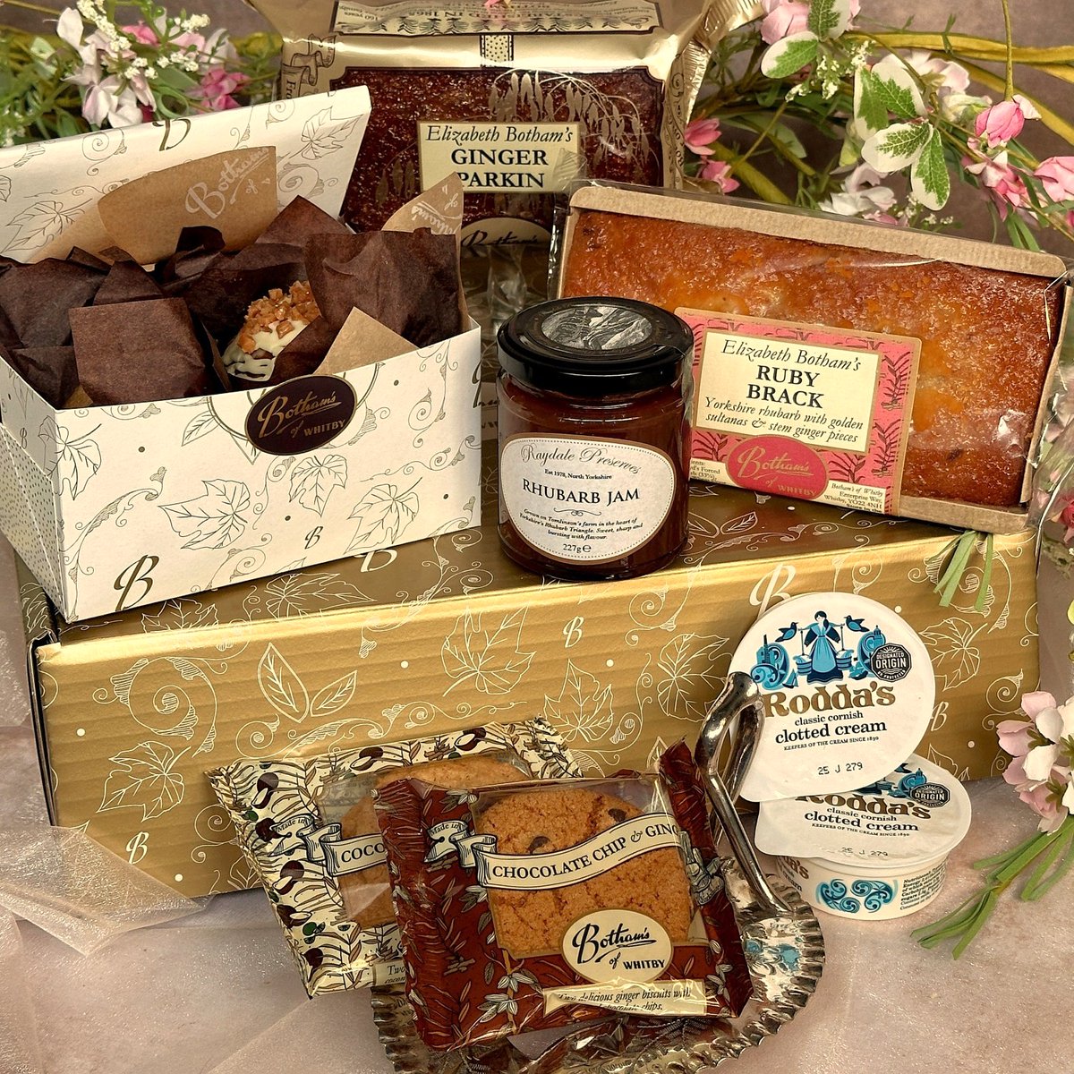 Botham's of Whitby tweet media