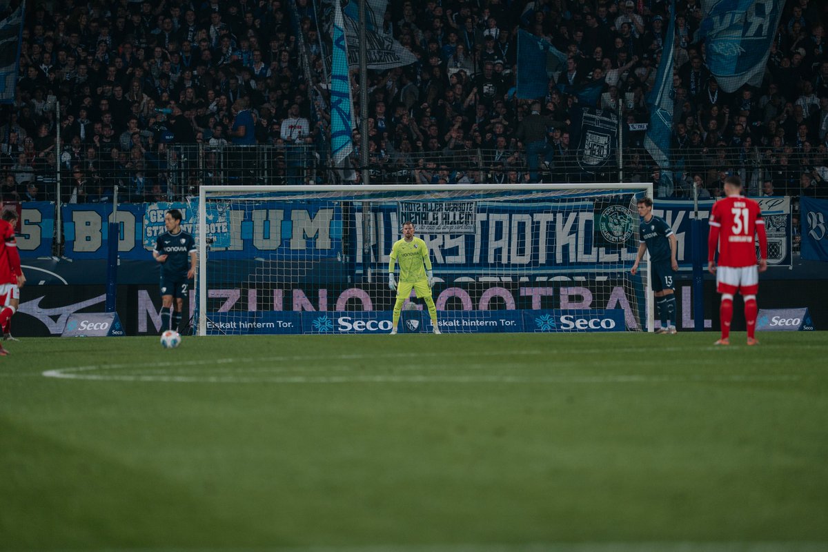 Timo #Horn after #BOCFCK: 

The feeling of turning a game around and winning it on a Saturday night in front of our home crowd is really great. We had high hopes for the second half, but then we fell behind. The way the team came back after that, they more than deserved the win.