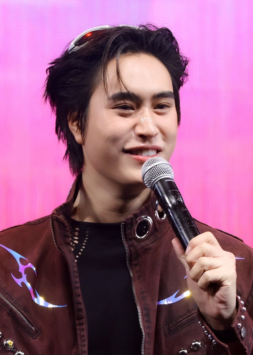 ╰☆ Gemini Norawit

#Gemini_NT #เจมีไนน์นรวิชญ์ <a href="/gemini_ti/">gemini_nt</a>