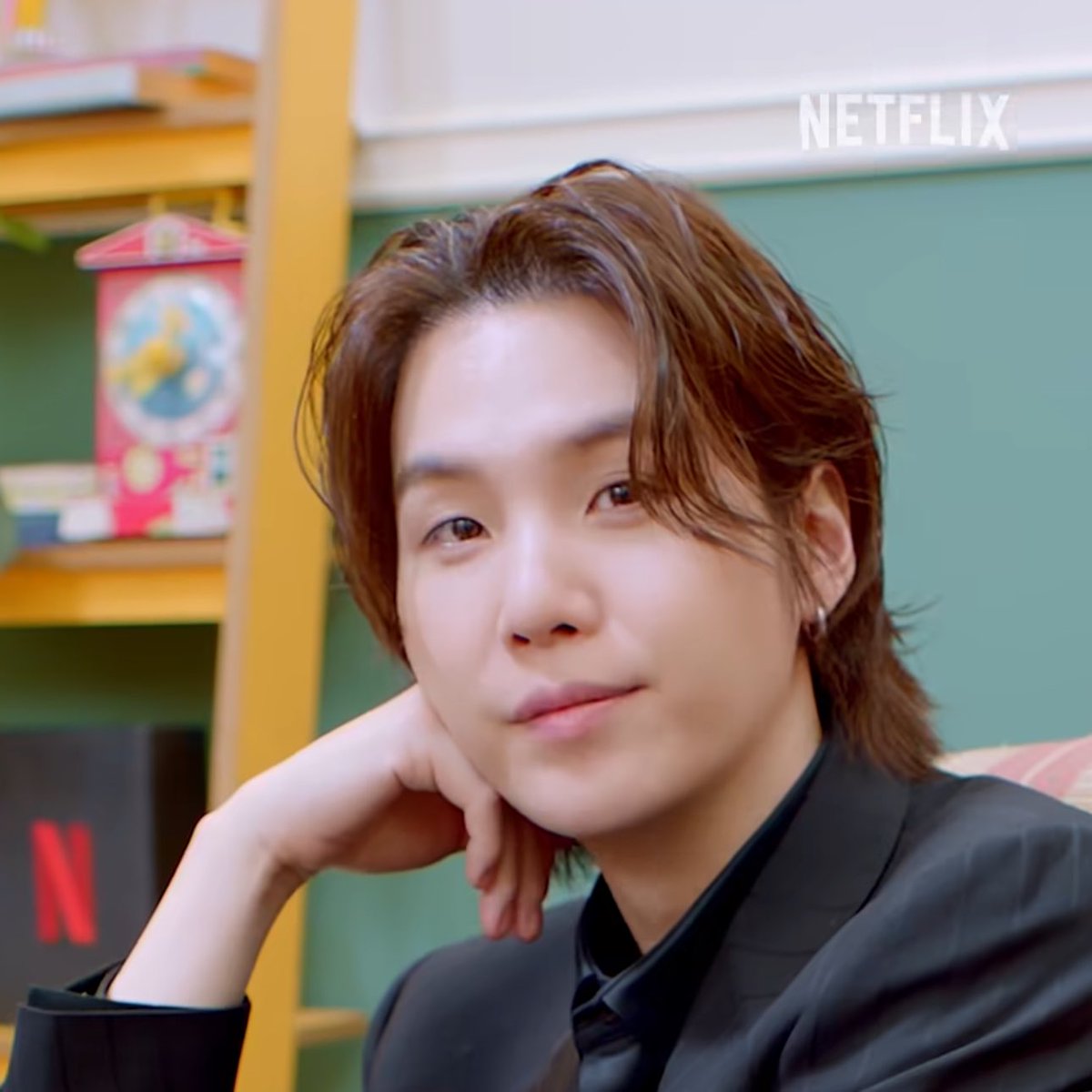 #SUGA 
#윤기생일ㅊㅋ

너는야속하게도9년내내귀엽구나