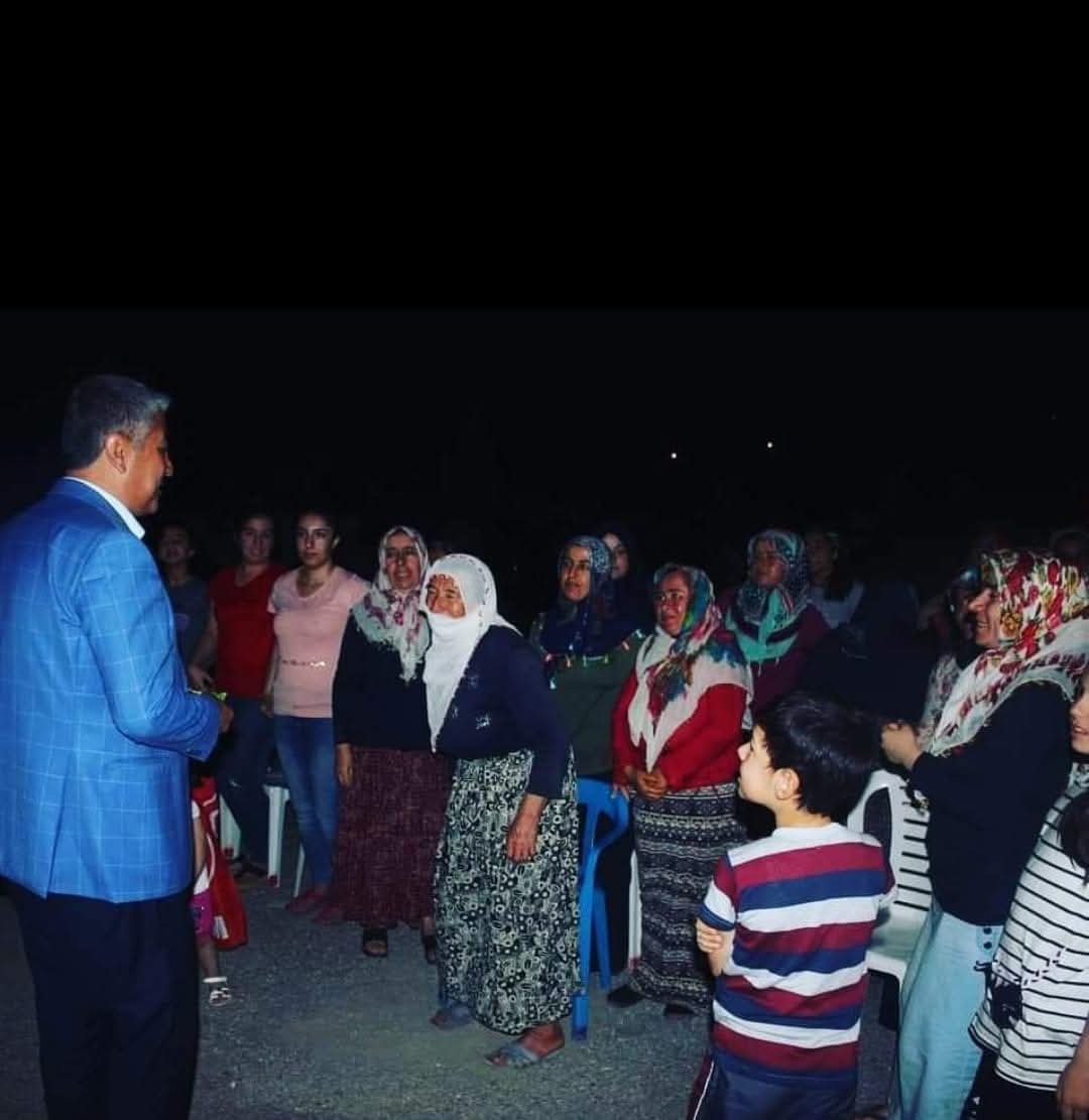 slmckr's tweet photo. Kadınlar, umudu temsil eder. Umudu hiç kaybetmeyen, her zaman ileriye bakan kadınlarımızın günü kutlu olsun.. https://t.co/21RicudnTY