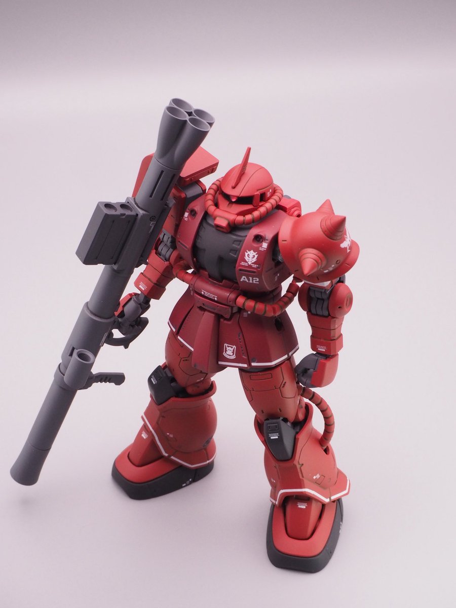GpNkus's tweet photo. ガンプラ完成ポスト
HGオリジン版シャアザク2
オリジン版ザク2は素立ちがあんまりかっこよくないな...

#ガンプラ好きと繋がりたい 
#シャア専用ザク2 
#ガンプラ完成品 https://t.co/h9Qxsnkbp3