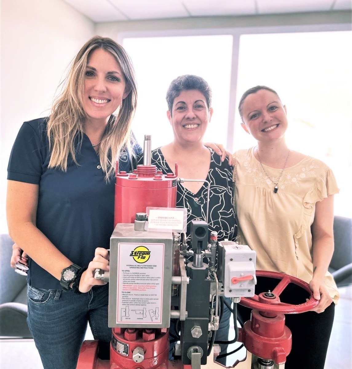 StreamFlo's tweet photo. 💜 Happy International Women’s Day! We are so grateful for all the wonderful women we have across our organization and everything they enable us to accomplish.
 
#IWD2026 #GiveToGain #energy #energyindustry https://t.co/5Ti6wFMCzt