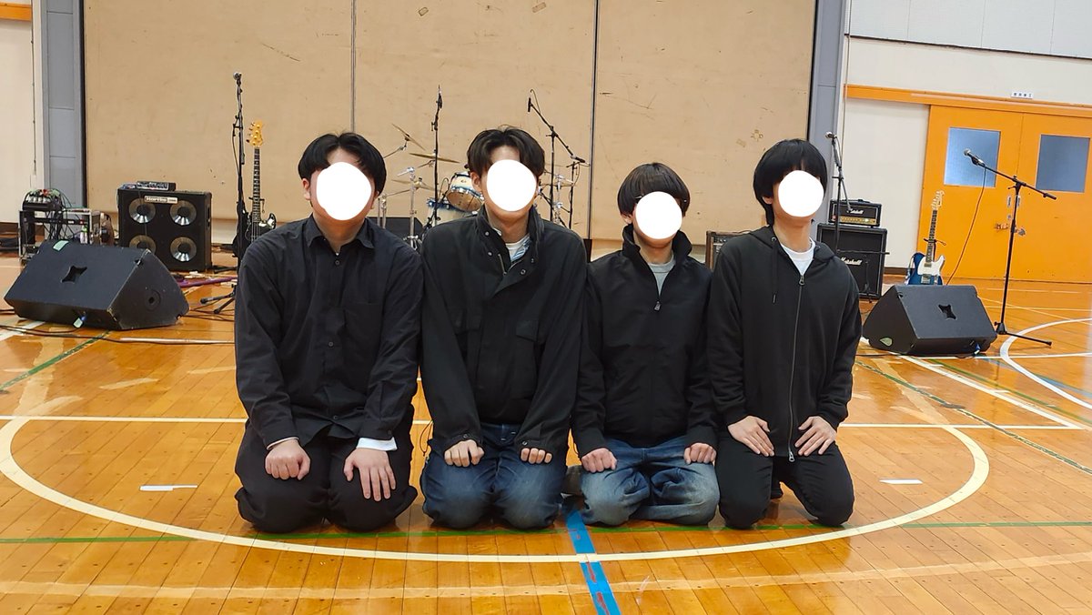 NITIC_KEION's tweet photo. 昨日は5送会でした‼️

最後に5年生さんのかっこいい演奏を見ることが出来て本当に良かったです
5年生さん達の背中を追って私たちも精進していきます🎸

来年度からは本格的に新しい部室となりますが引き続き一生懸命頑張ります‼️
何卒よろしくお願い致します🙇‍♀️🙇‍♀️ https://t.co/wZ7WnWZpCx