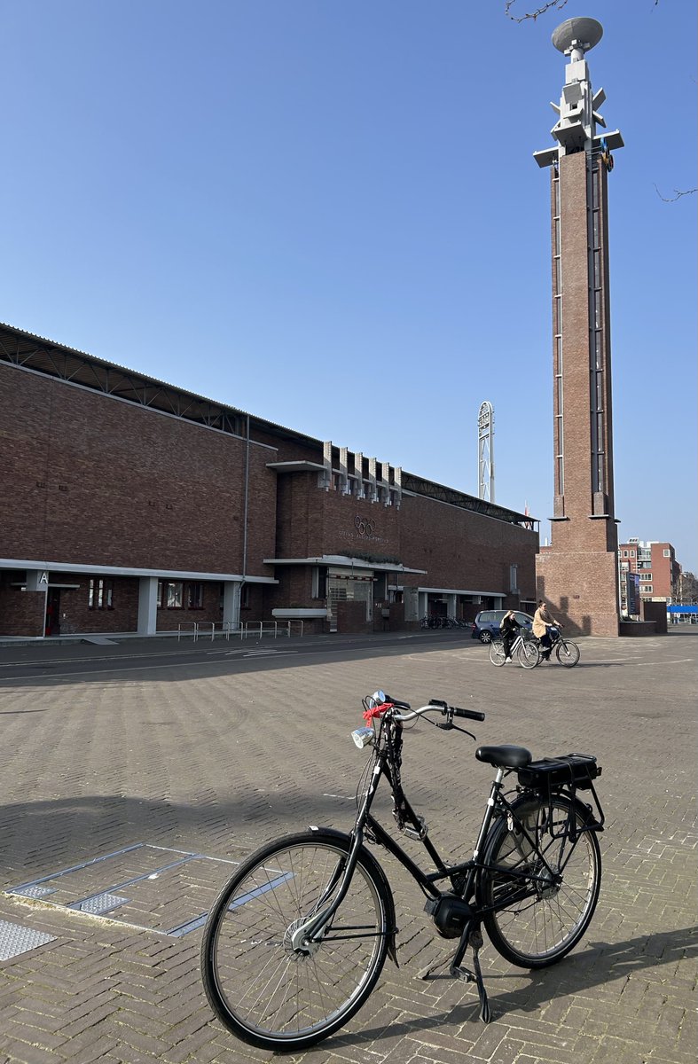 Macdara Ferris tweet media