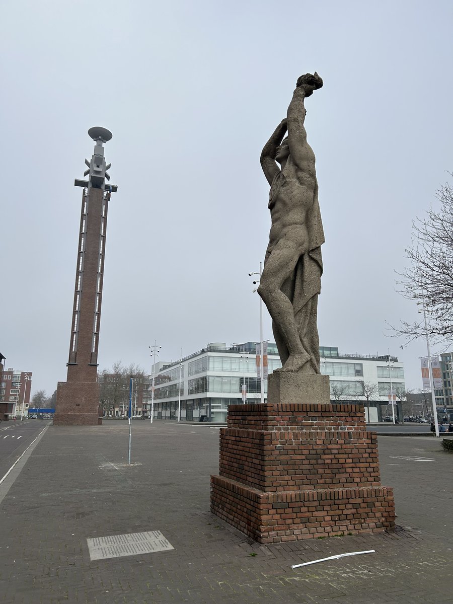 Macdara Ferris tweet media