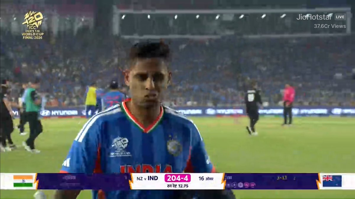 Random Update tweet media