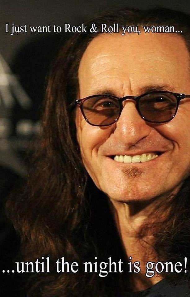 MrHappyNash 🎶💕🎸🎺🍻🇺🇸 tweet media