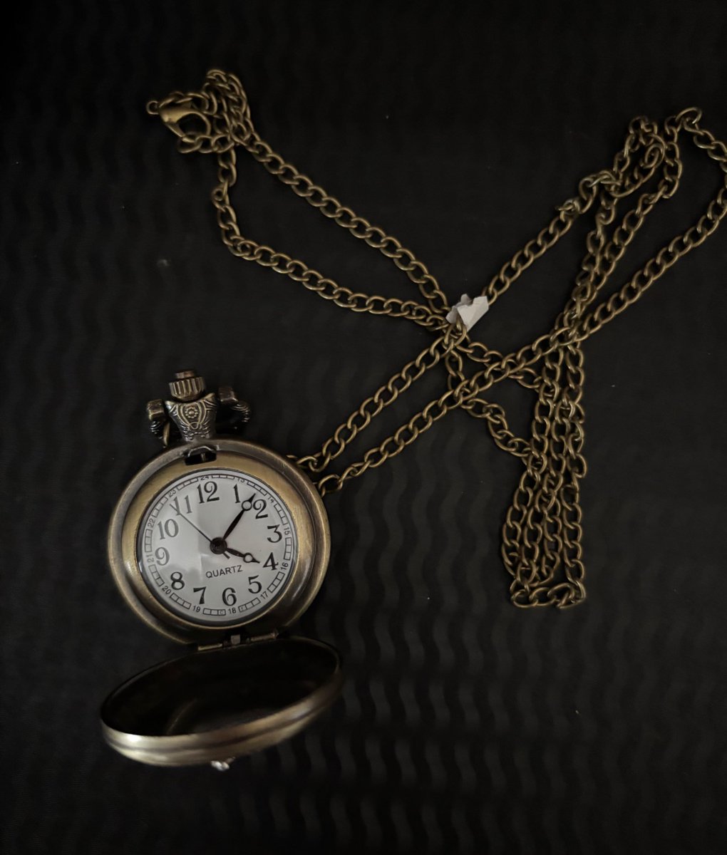 sissi | cherche un emploi tweet media