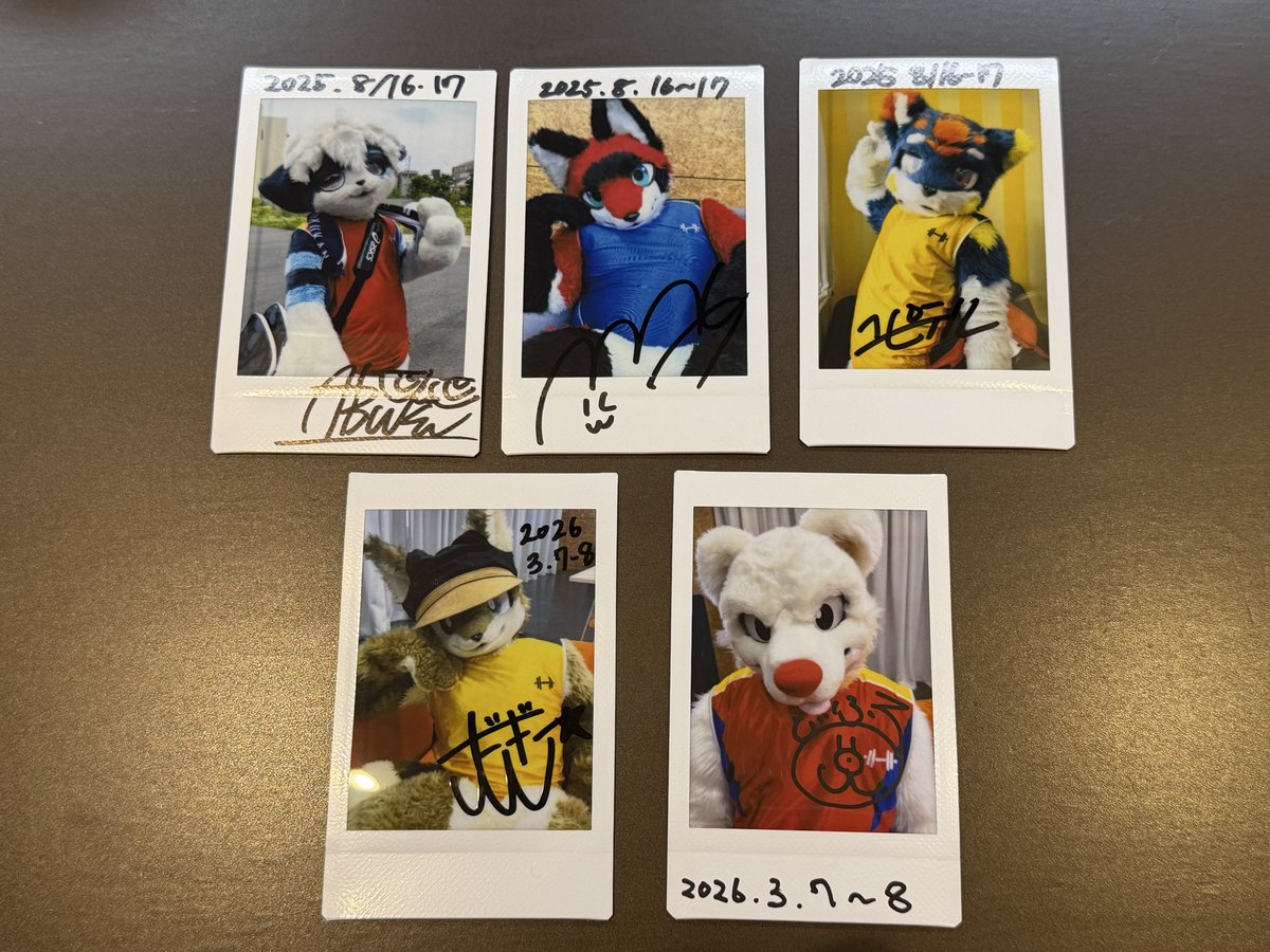 マイル tweet media