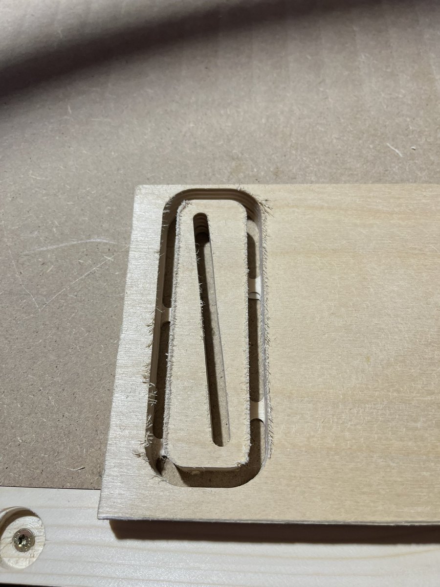 meloun_tomas's tweet image. Klempy.

#cncrouter