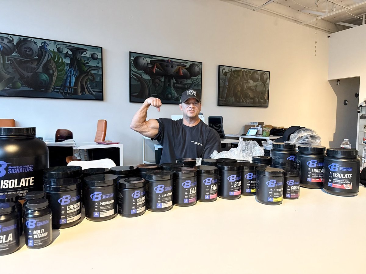 Bodybuilding.com tweet media